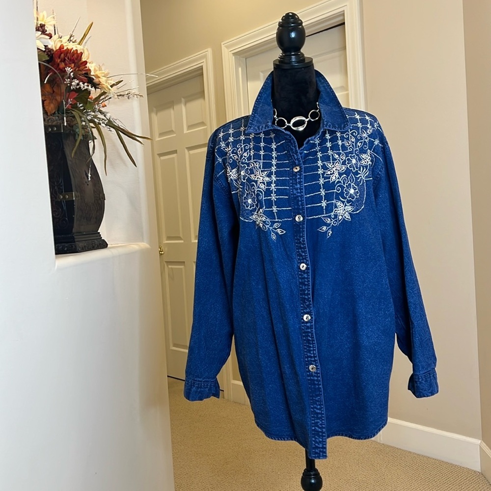 Vintage Glitz 2000 Embroidered Blue Denim Shirt/Jacket 1X